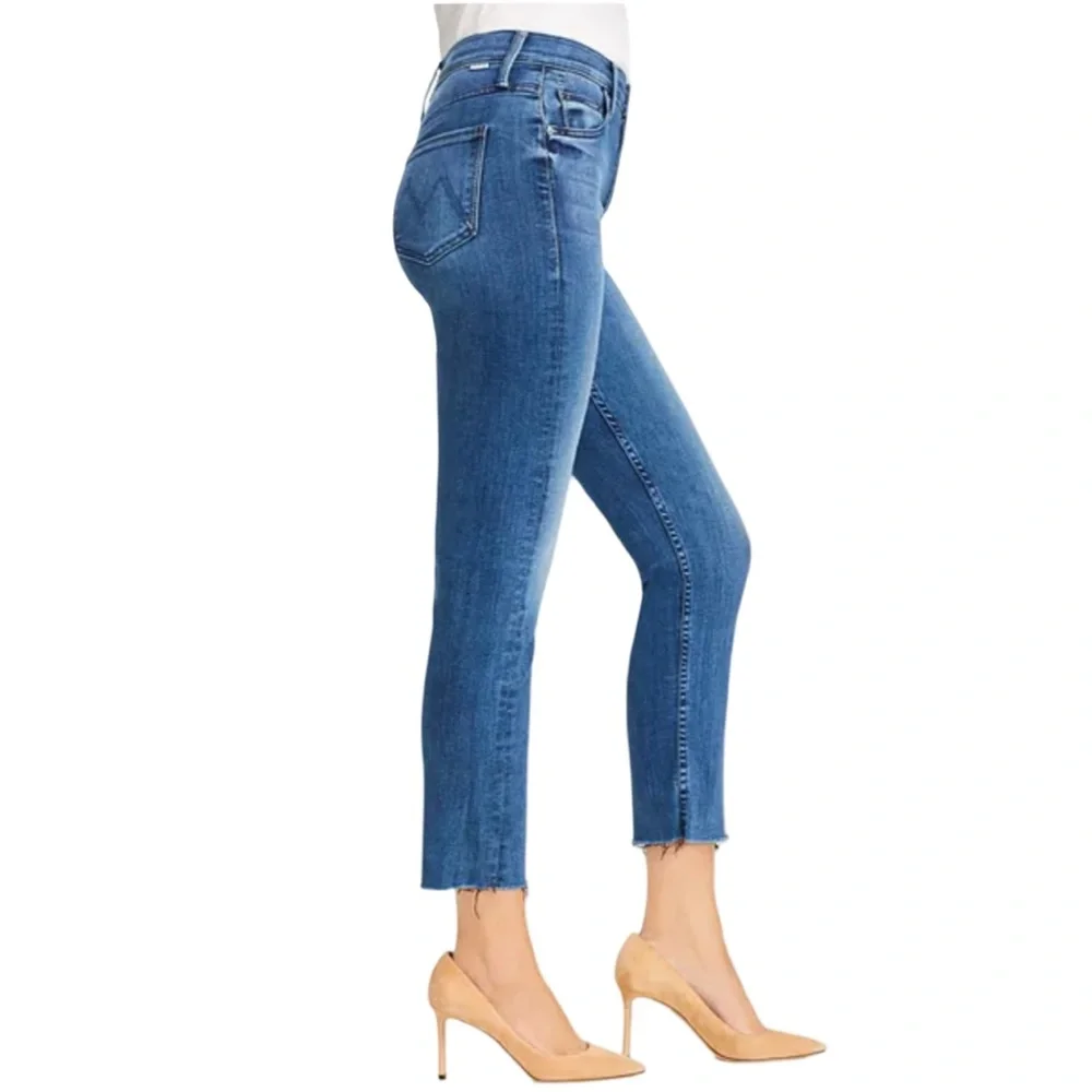 MOTHER The Tomcat Straight Leg Ankle Fray Blue Denim Jeans in Watch Me Size 27